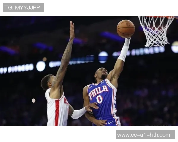 恩比德表现稳健17投7中贡献22分9篮板3助攻1抢断1盖帽助球队取得胜利